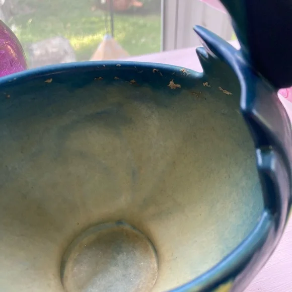 Rare Blue Roseville Pottery Basket - Picture 8 of 10